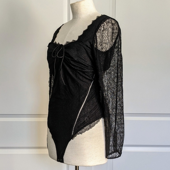 Jonathan Simkhai Intermix Bodysuit Lace Thong Long Sheer Sleeves Black M NWT - Picture 12 of 16